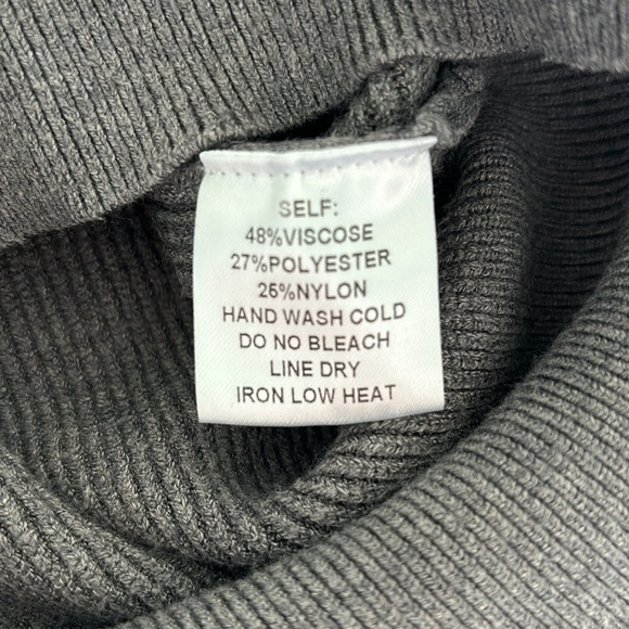 Bluivy Sweater - Picture 4 of 4